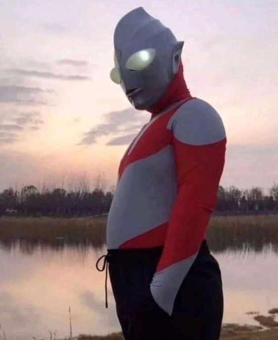 3. PP Ultraman Lucu